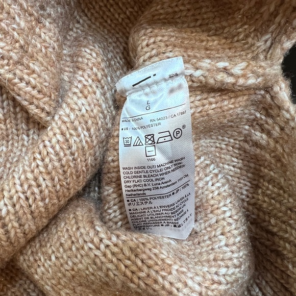 Banana Republic Tan Knit Pullover - Picture 4 of 4